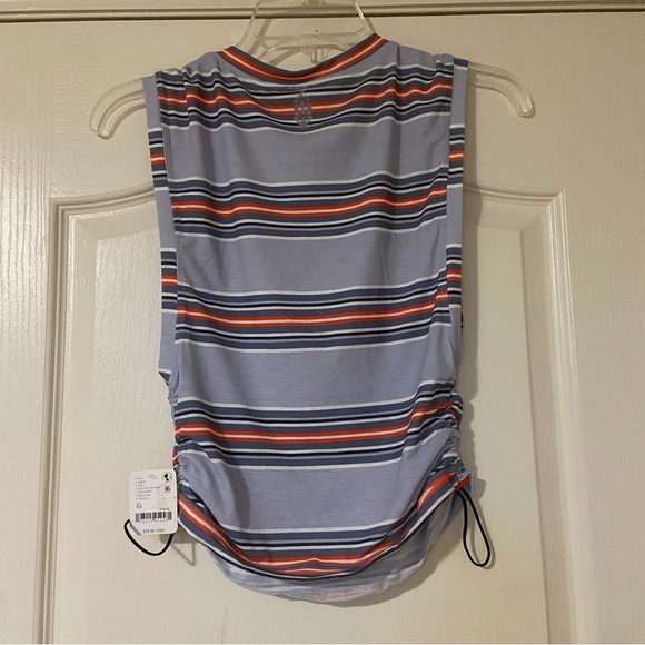 Striped Sleeveless Top - Picture 2 of 11